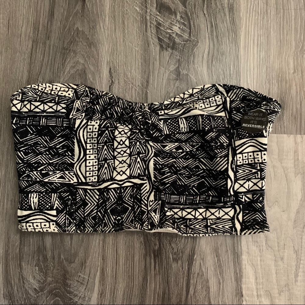 Nollie Reversible Crop Top